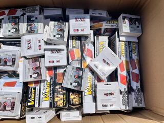 Ca. 40x Auto/Dashboard accessoires